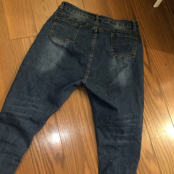 Distressed blue skinny jeans - Picture 2 of 5